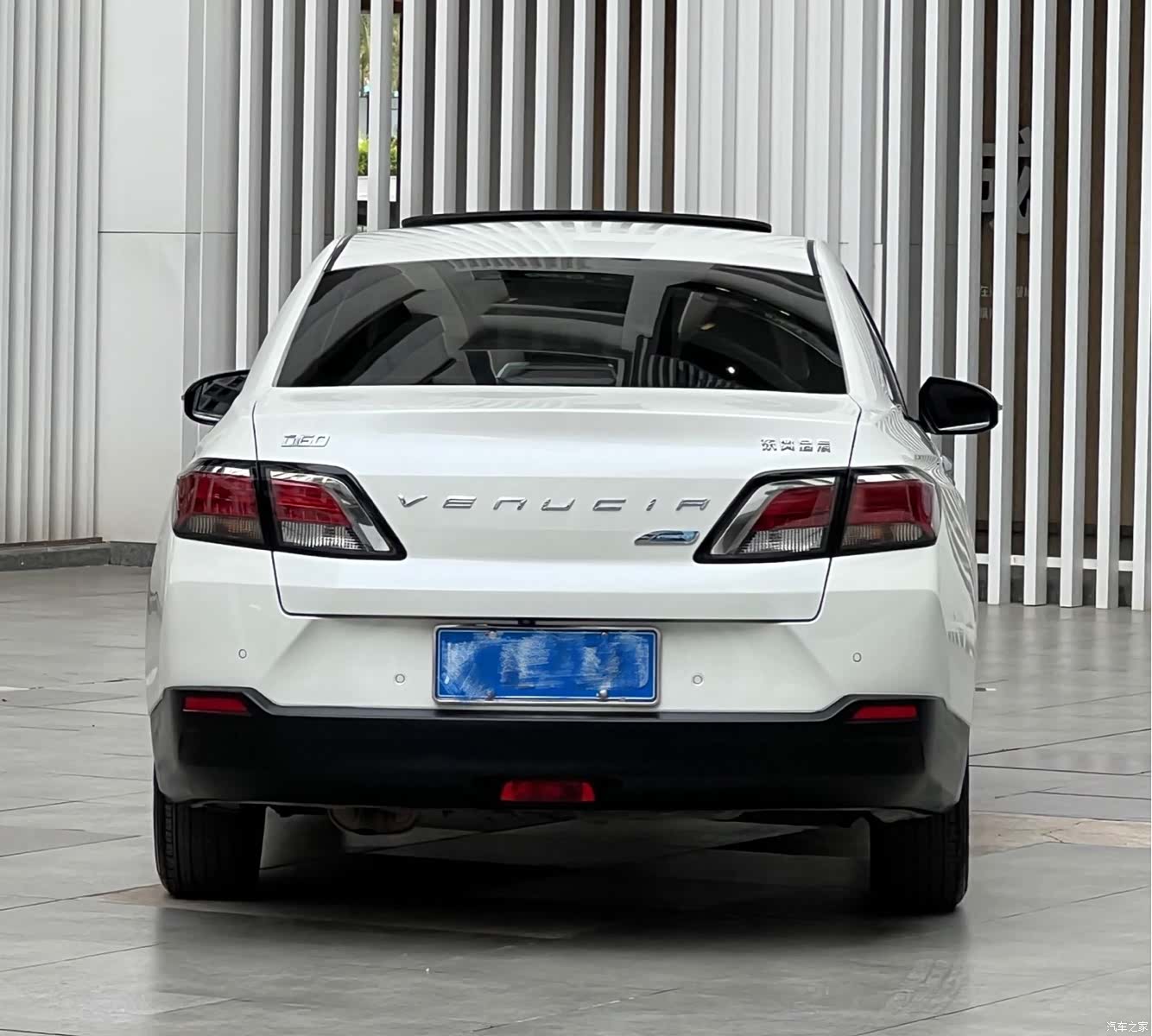 Nissan D60, 2018 все фото