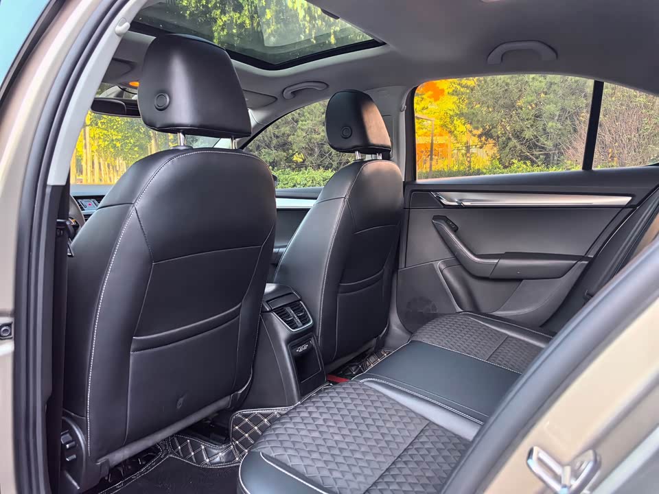 Skoda Octavia Skoda Octavia
