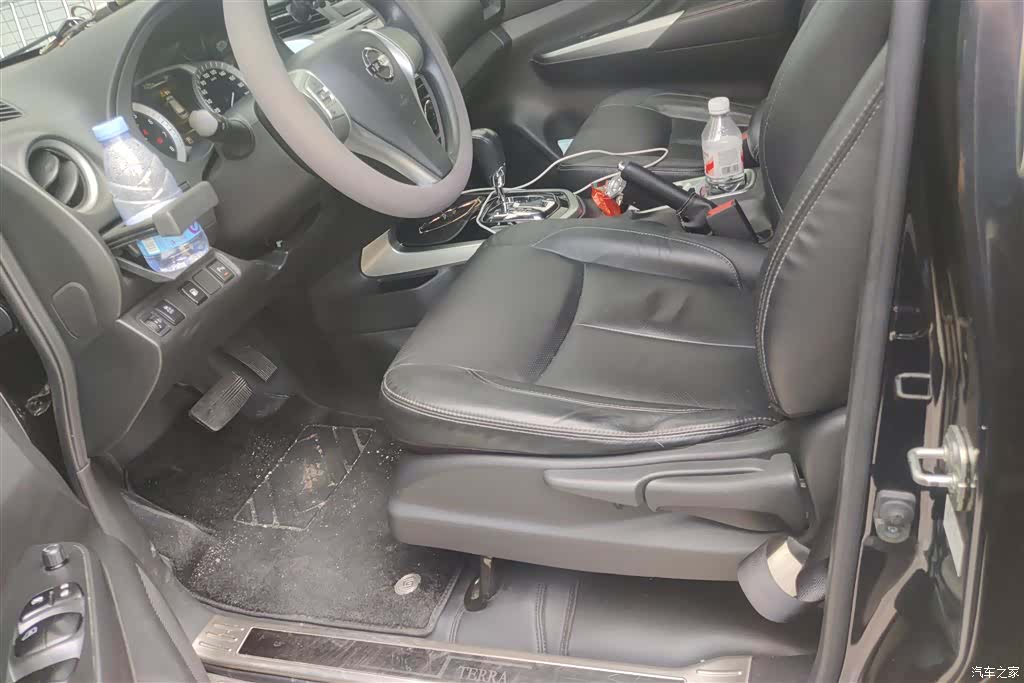 Nissan Terra, 2018 9