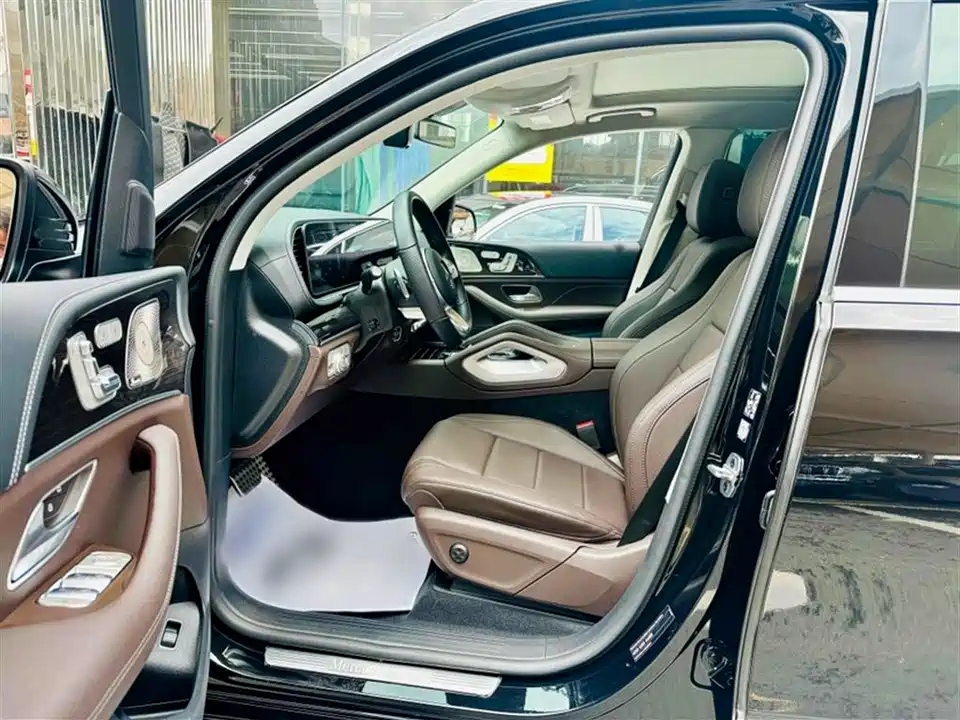 Mercedes-Benz GLS Mercedes-Benz GLS