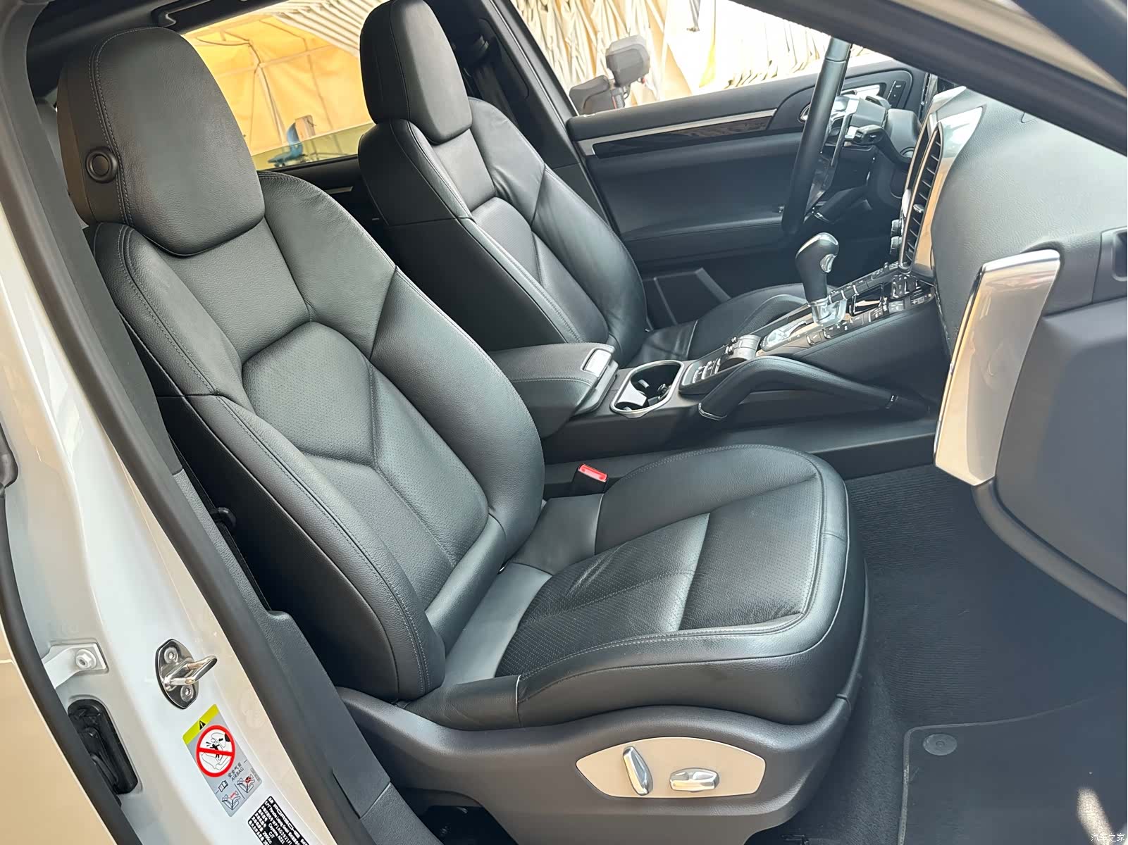 Porsche Cayenne, 2015 16