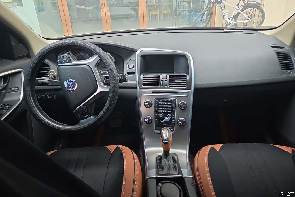 Volvo XC60, 2012 12