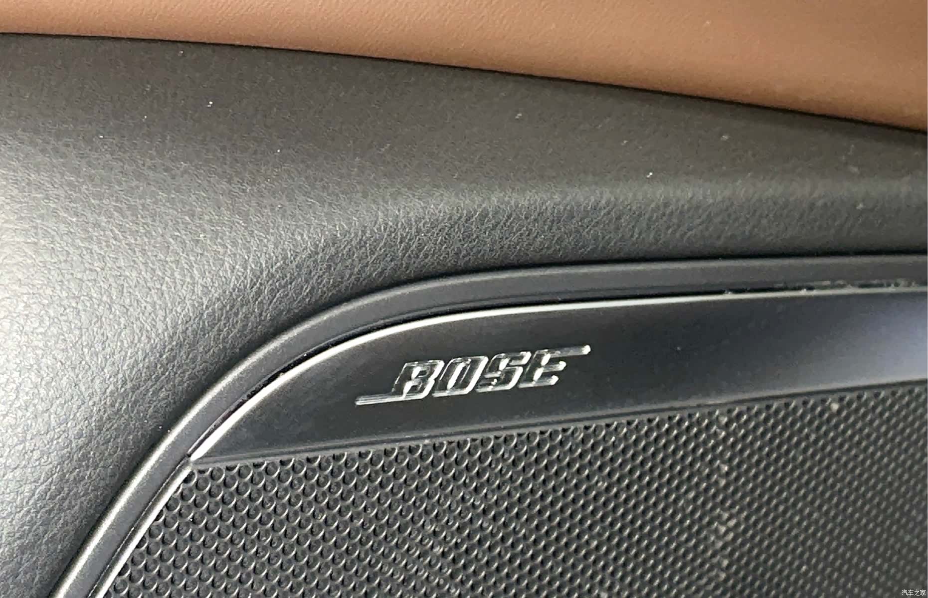 Audi A6L, 2015 11