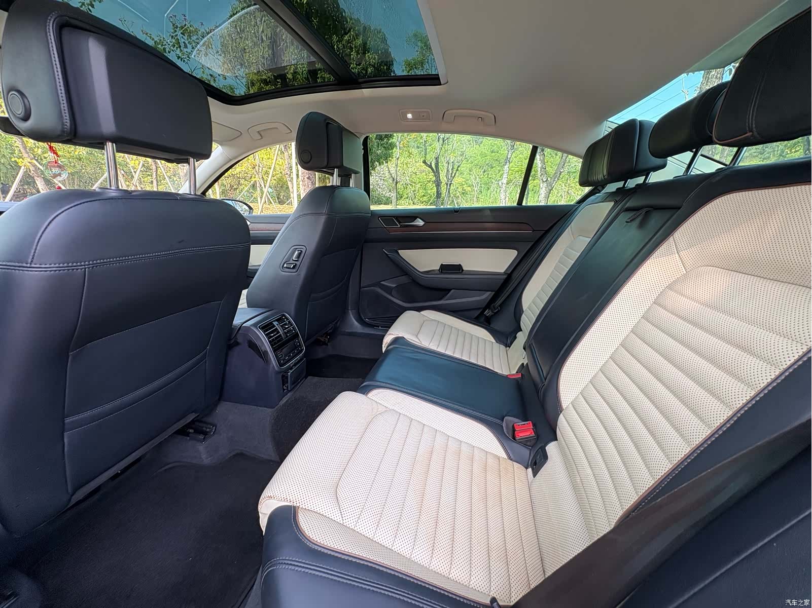 Volkswagen Magotan, 2019 6
