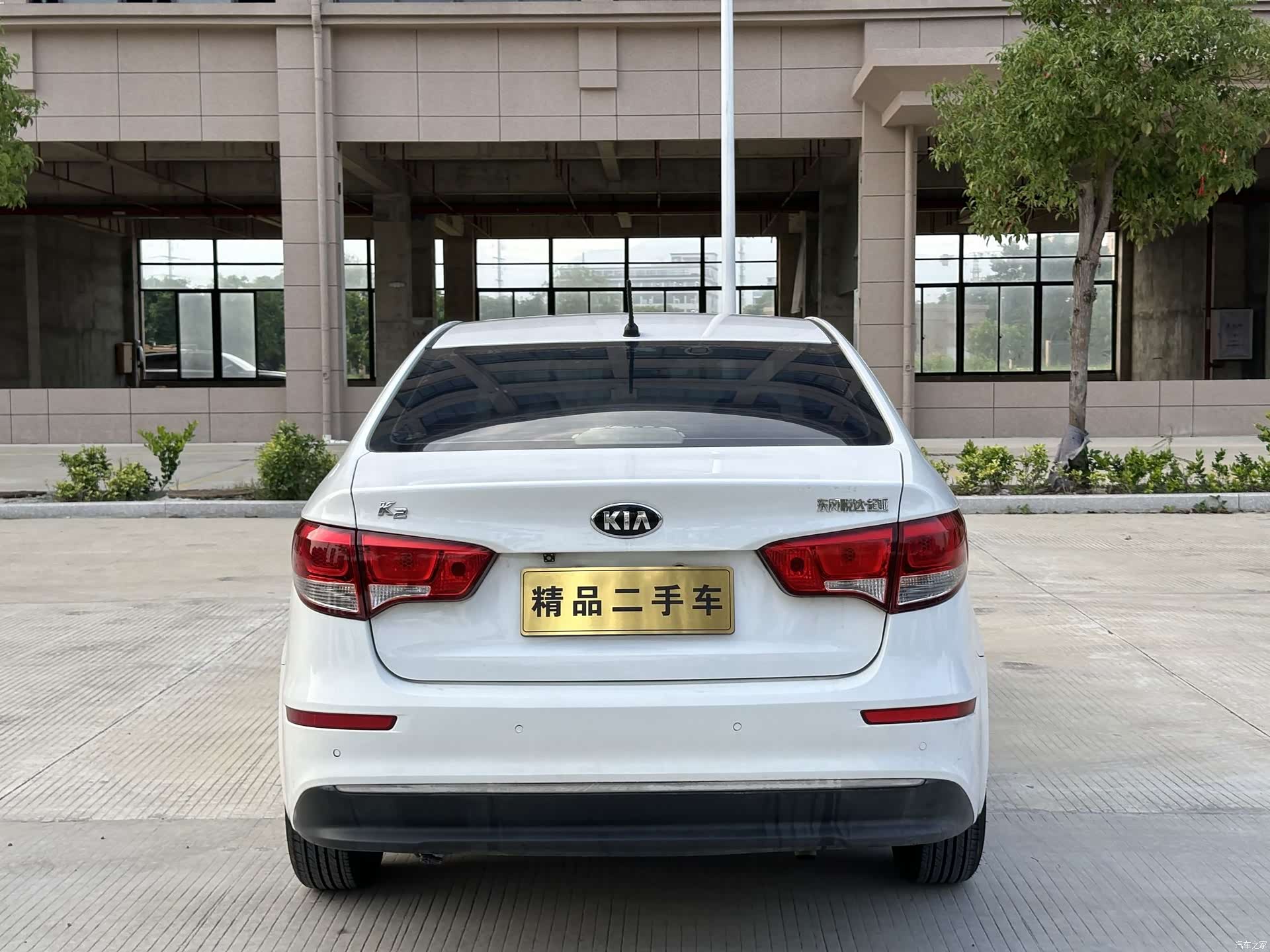 Kia K2, 2015 7