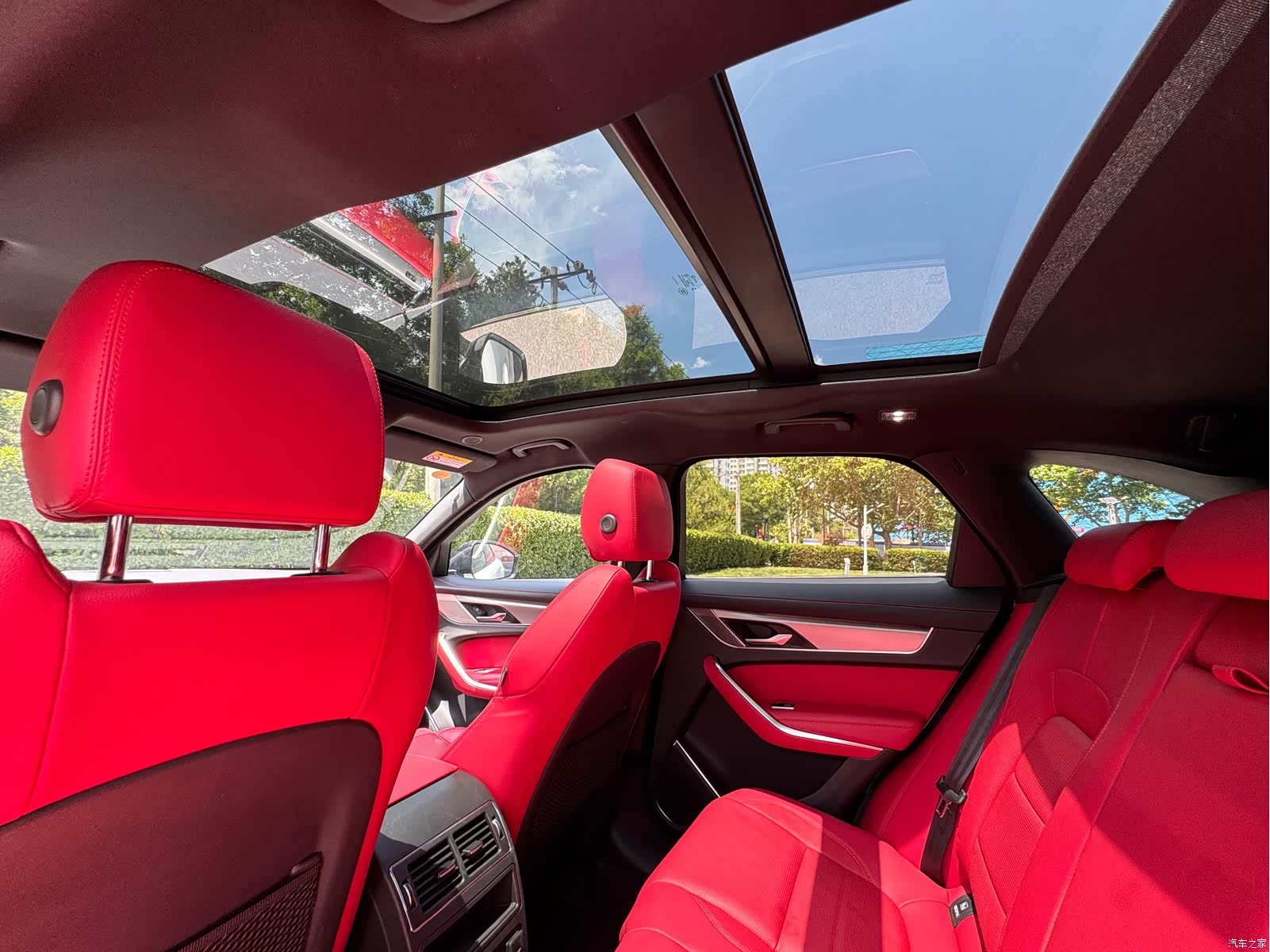 Jaguar F-PACE, 2024 18