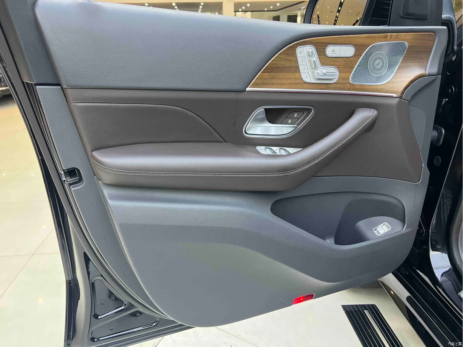 Mercedes-Benz GLE, 2020 8