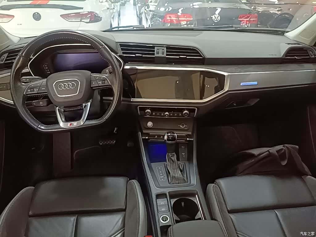 Audi Q3, 2021 10