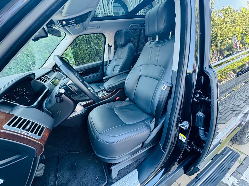 Land Rover Range Rover Land Rover Range Rover