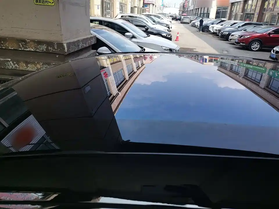 Lynk & Co Z20 Lynk & Co Z20