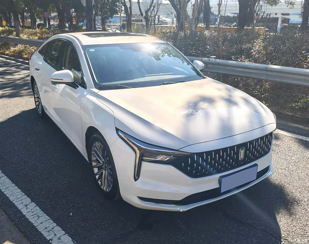 Bestune B70, 2023 3
