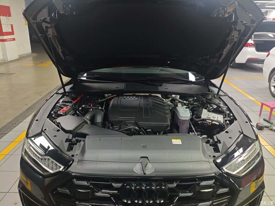 Audi A7L, 2024 9
