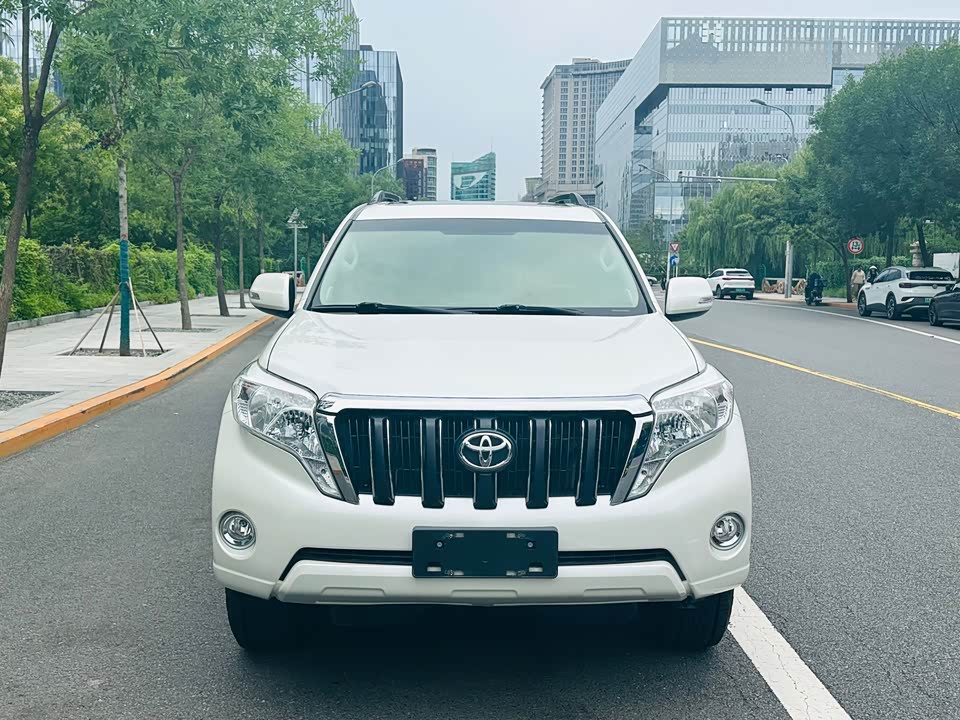Toyota Prado