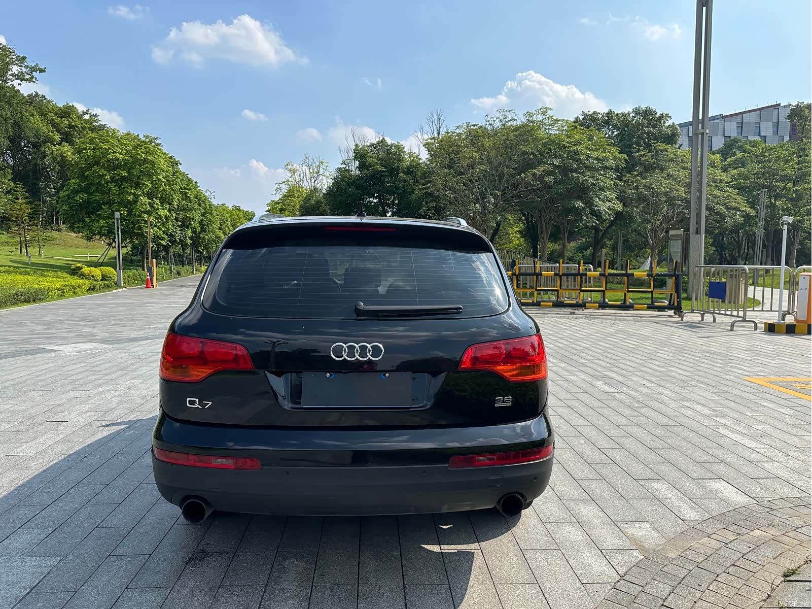 Audi Q7, 2009 6