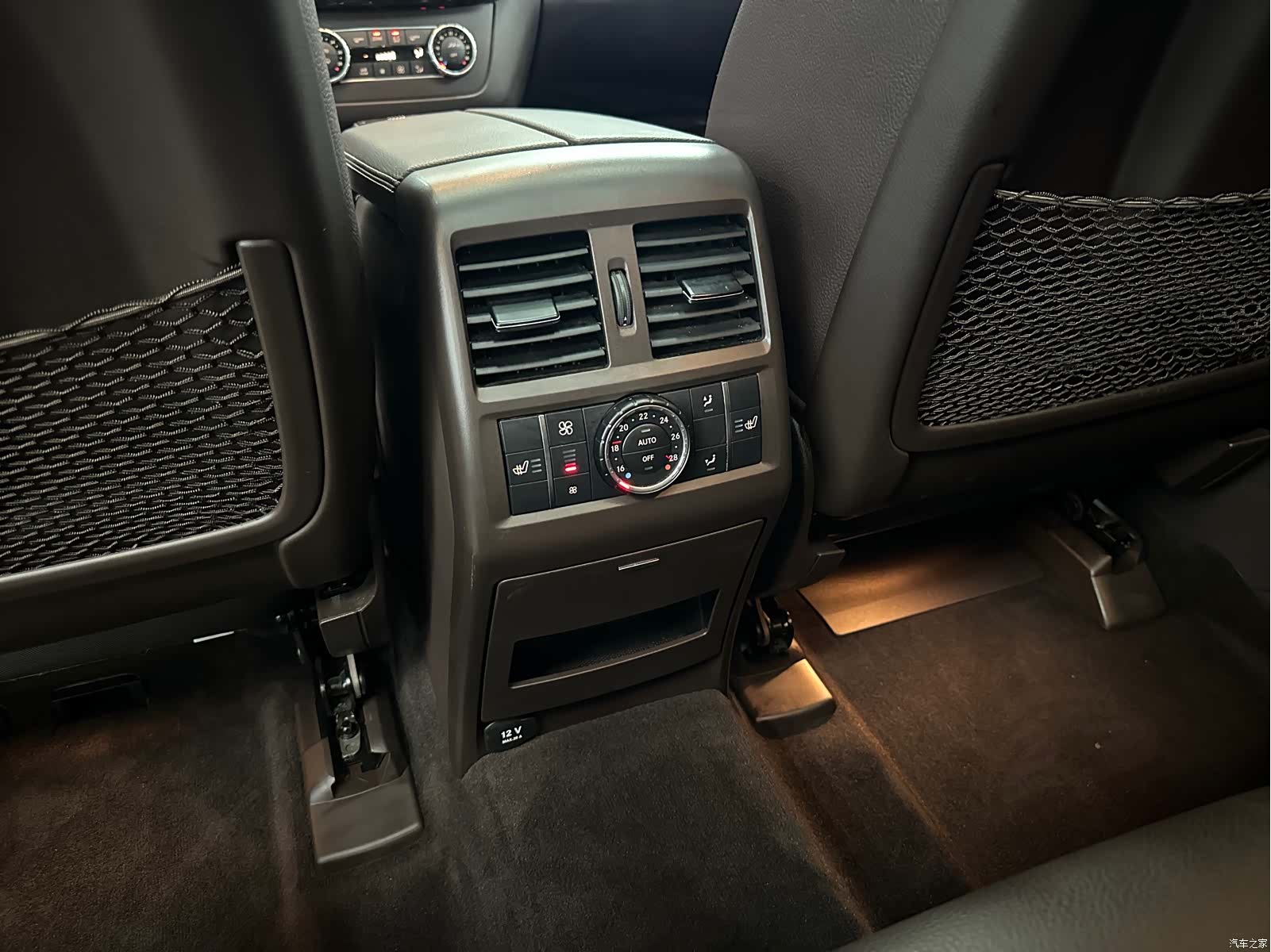Mercedes-Benz GLS, 2019 21