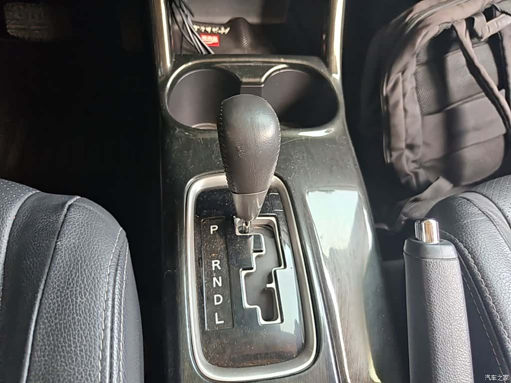 Mitsubishi Outlander, 2017 14