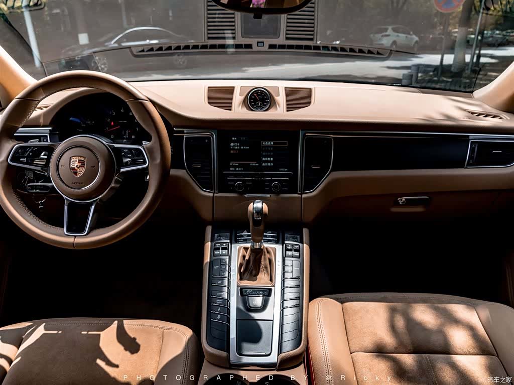 Porsche Macan, 2014 3