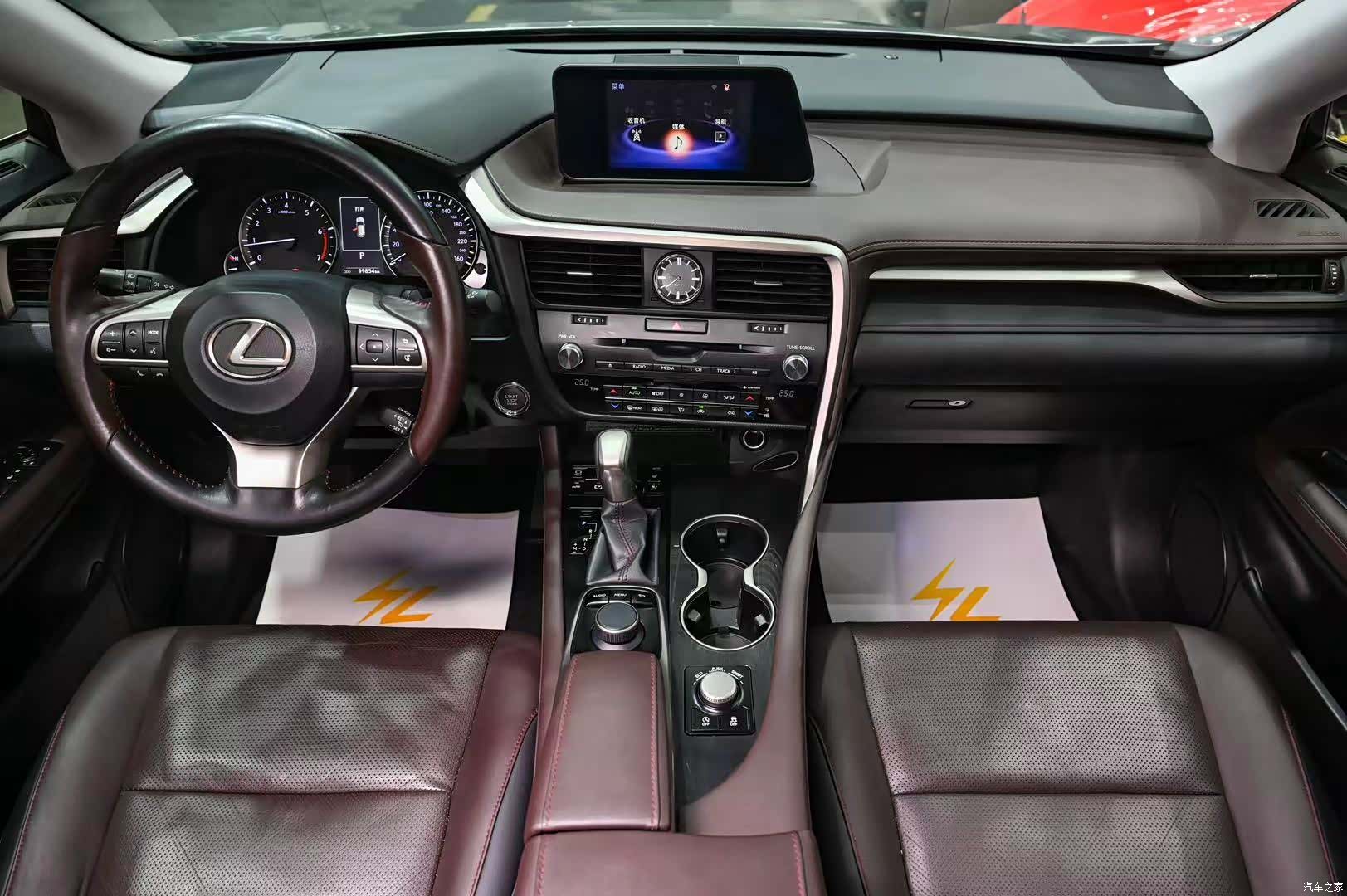 Lexus RX, 2016 11