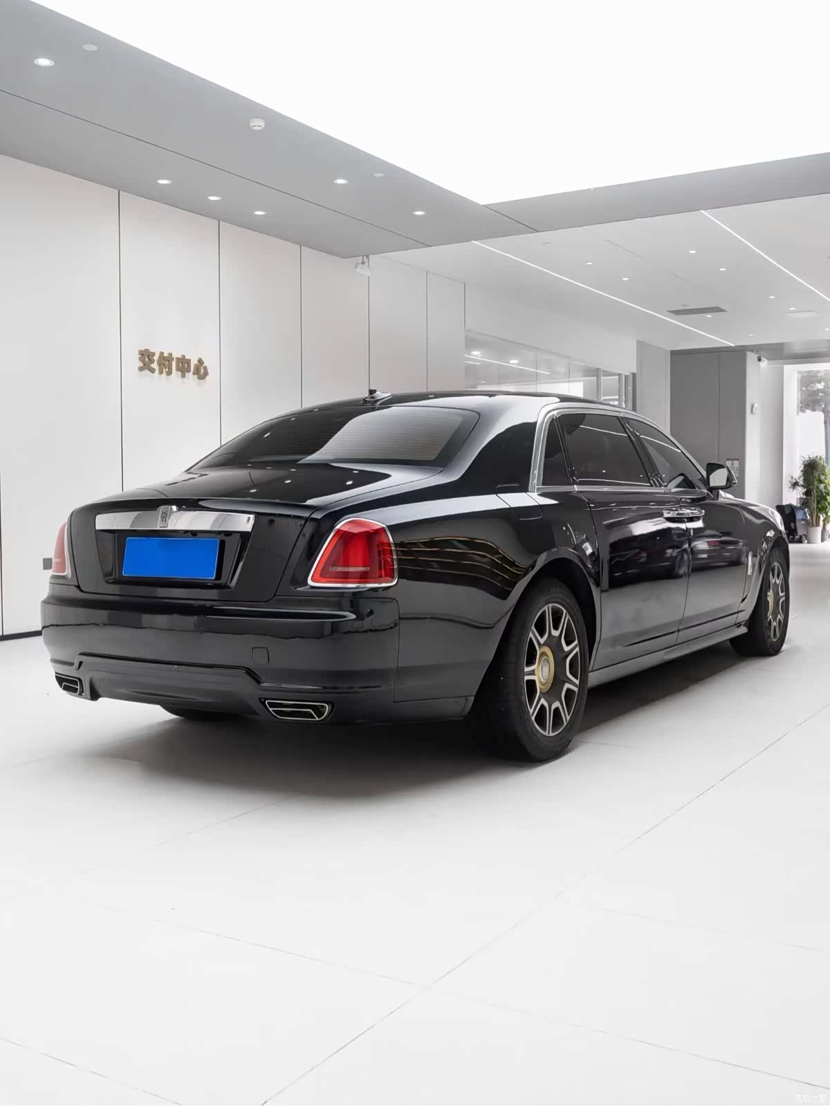 Rolls-Royce Ghost, 2014 8