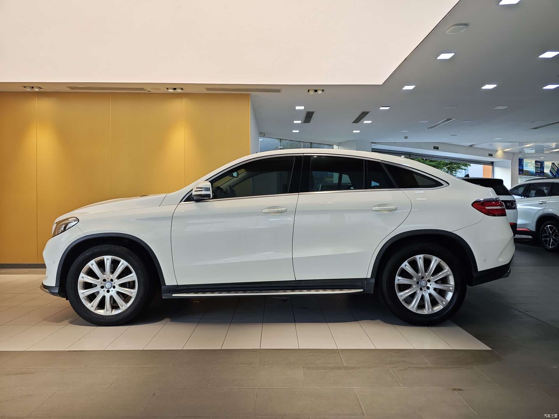 Mercedes-Benz GLE, 2016 7