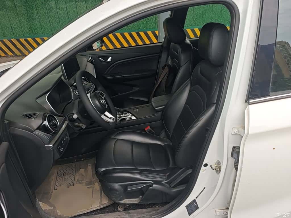 DongFeng E3, 2020 15