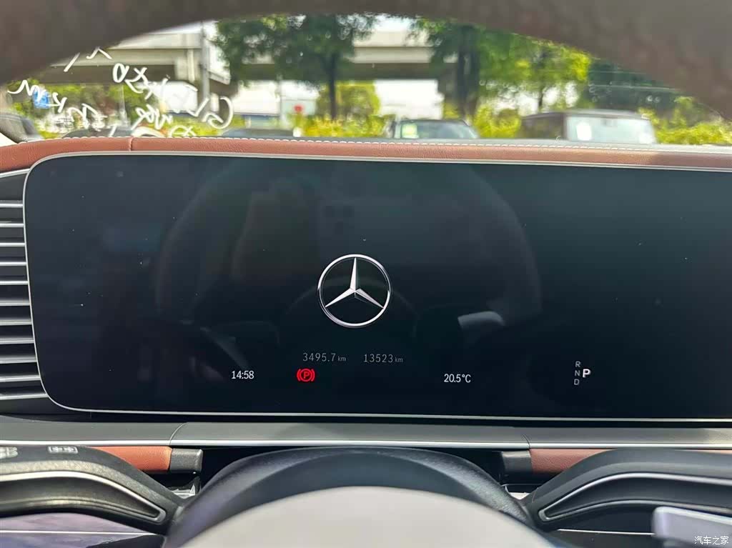 Mercedes-Benz GLE, 2025 22