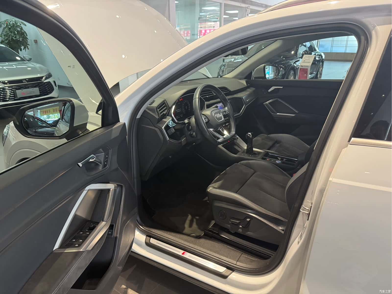 Audi Q3, 2021 7