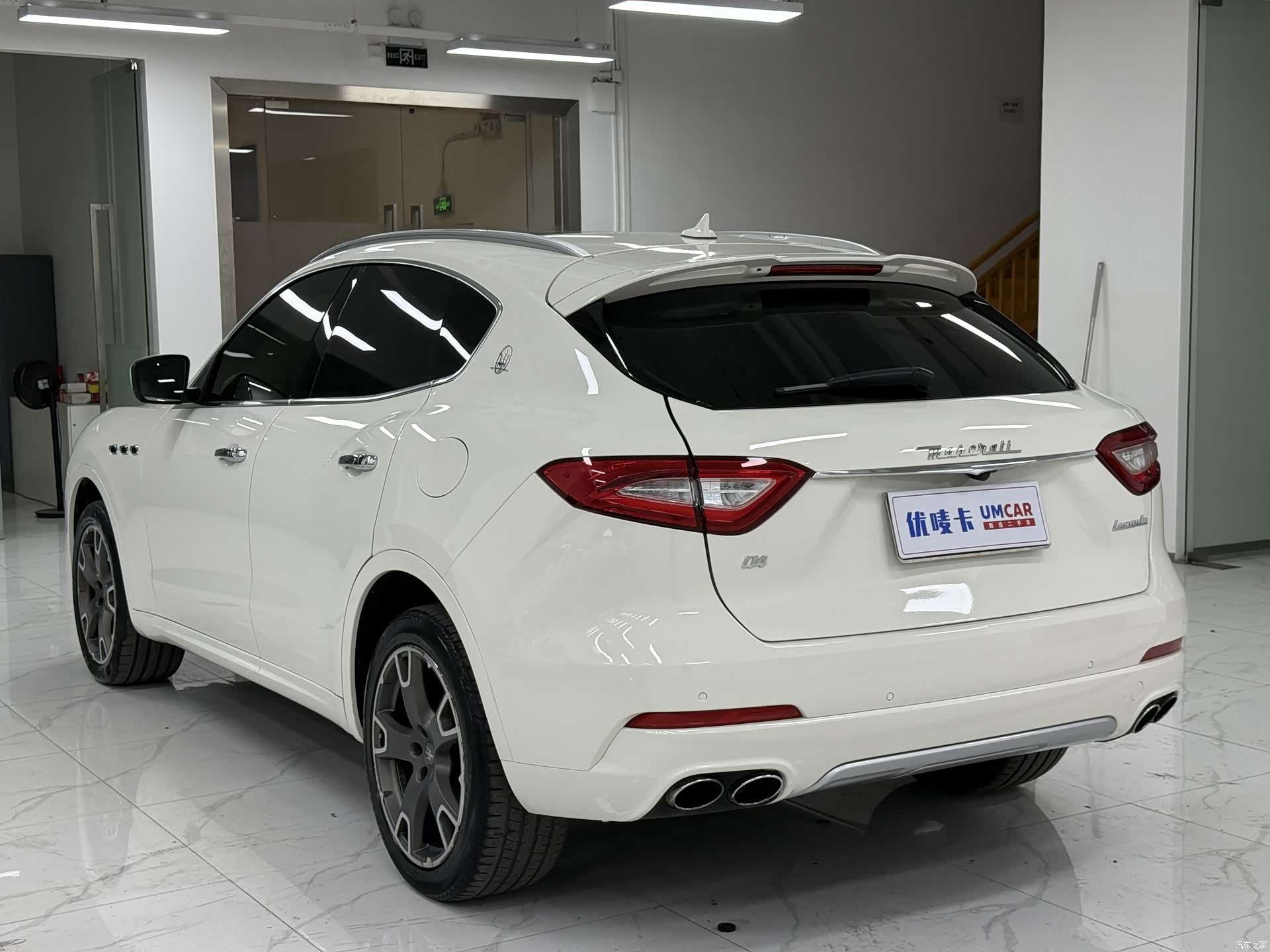 Maserati Levante, 2017 4