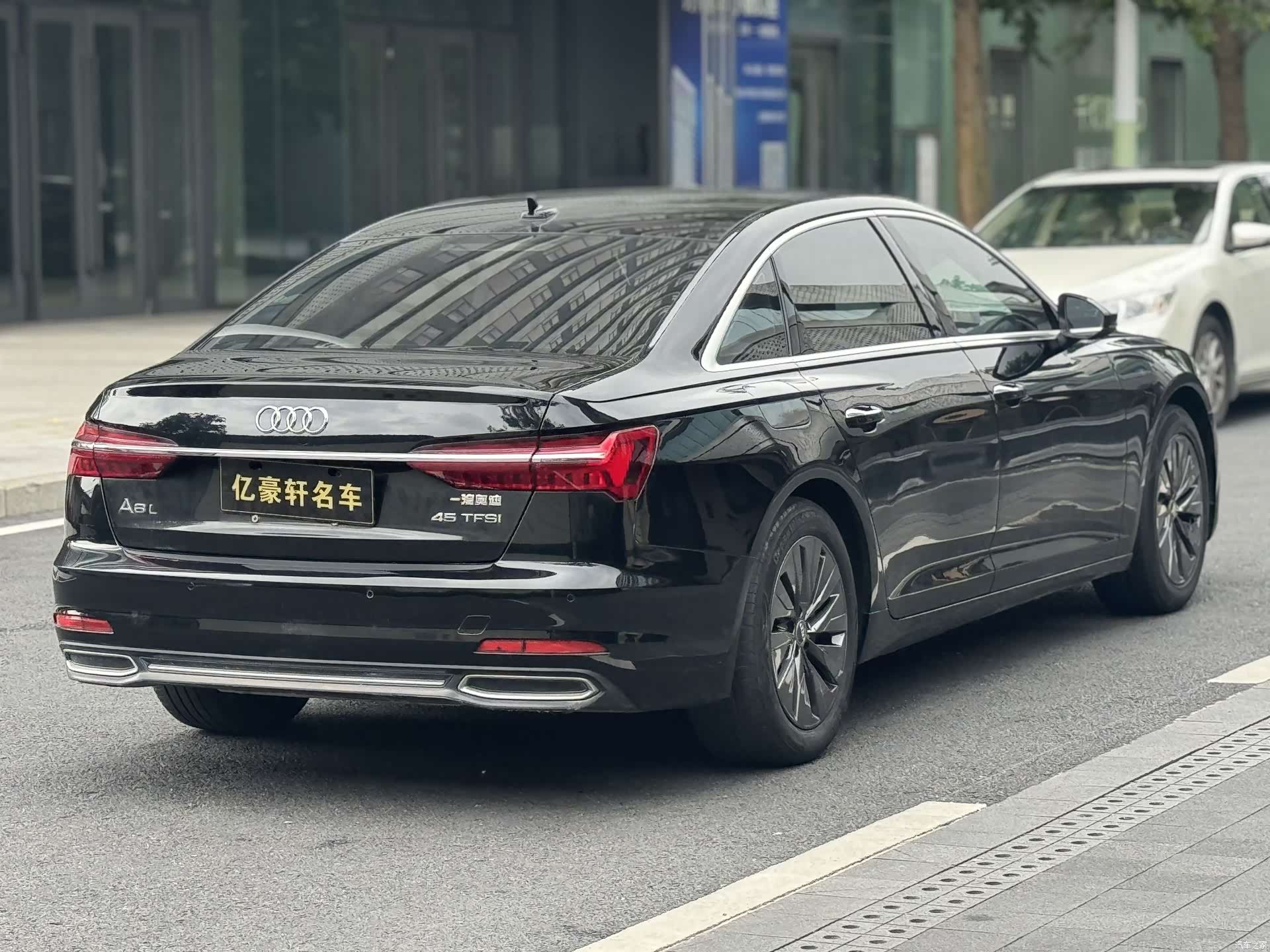 Audi A6L, 2020 все фото