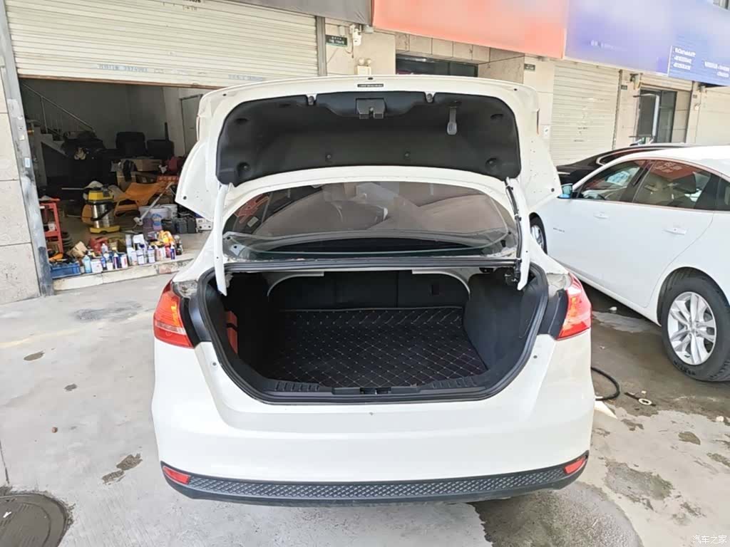 Ford Focus, 2016 19