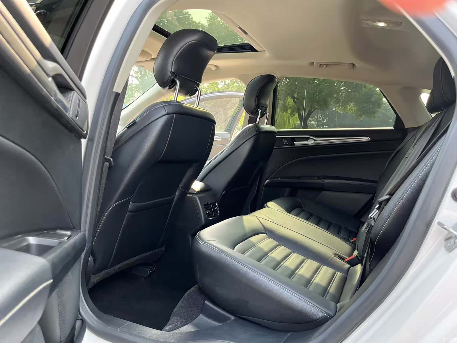 Ford Mondeo, 2018 7