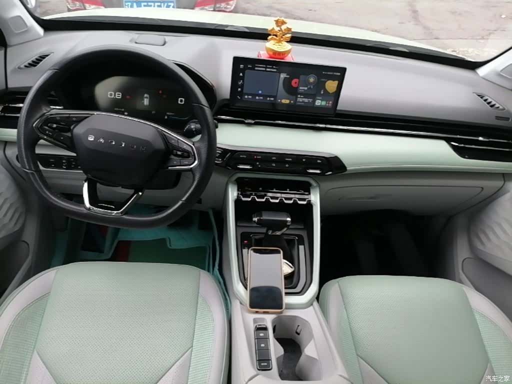 Wuling RS-3, 2022 10