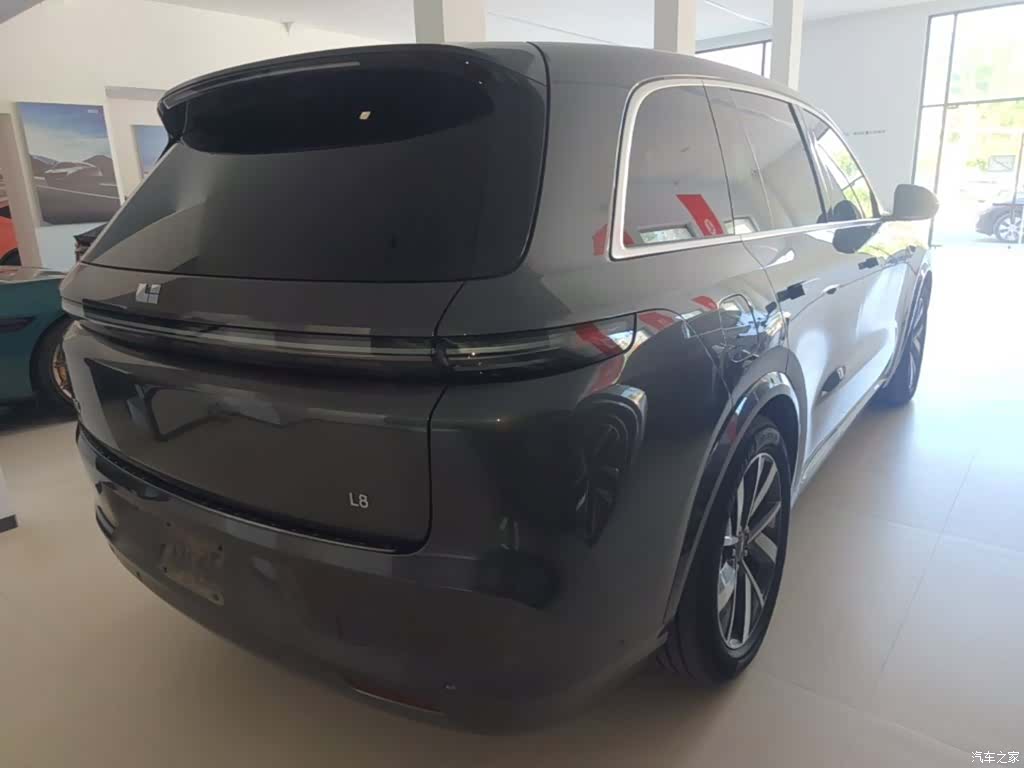 Li Auto L8, 2024 все фото