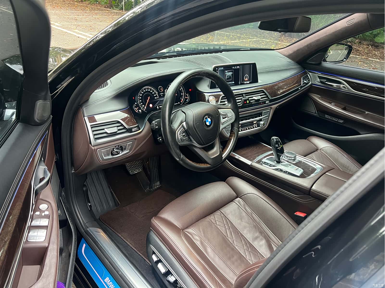BMW 7 Series, 2016 8