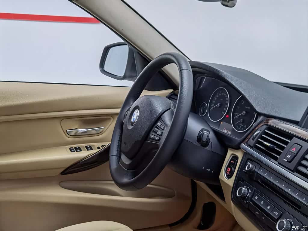BMW 3 Series, 2013 22