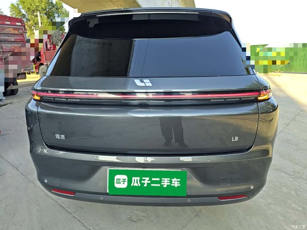 Li Auto L8, 2023 4
