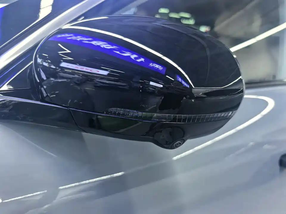 Leapmotor C11