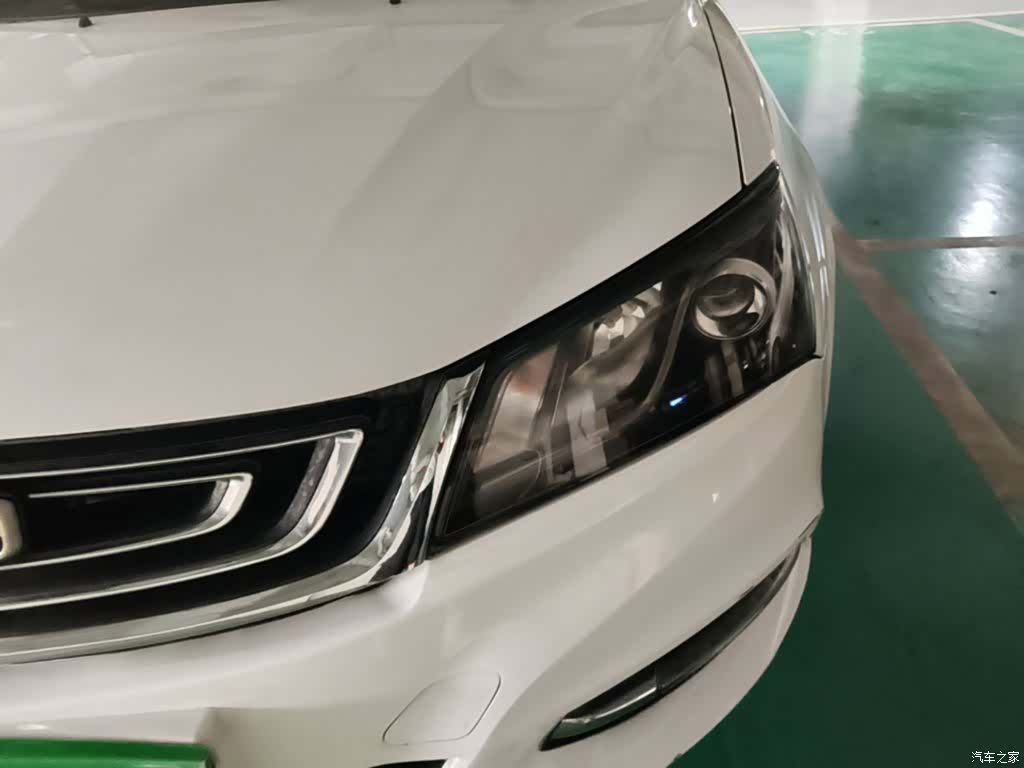 Geely Emgrand, 2017 24
