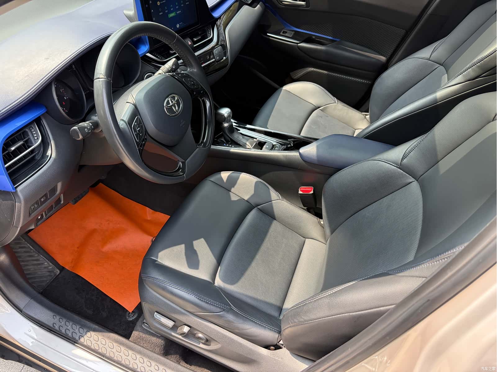 Toyota C-HR, 2022 12