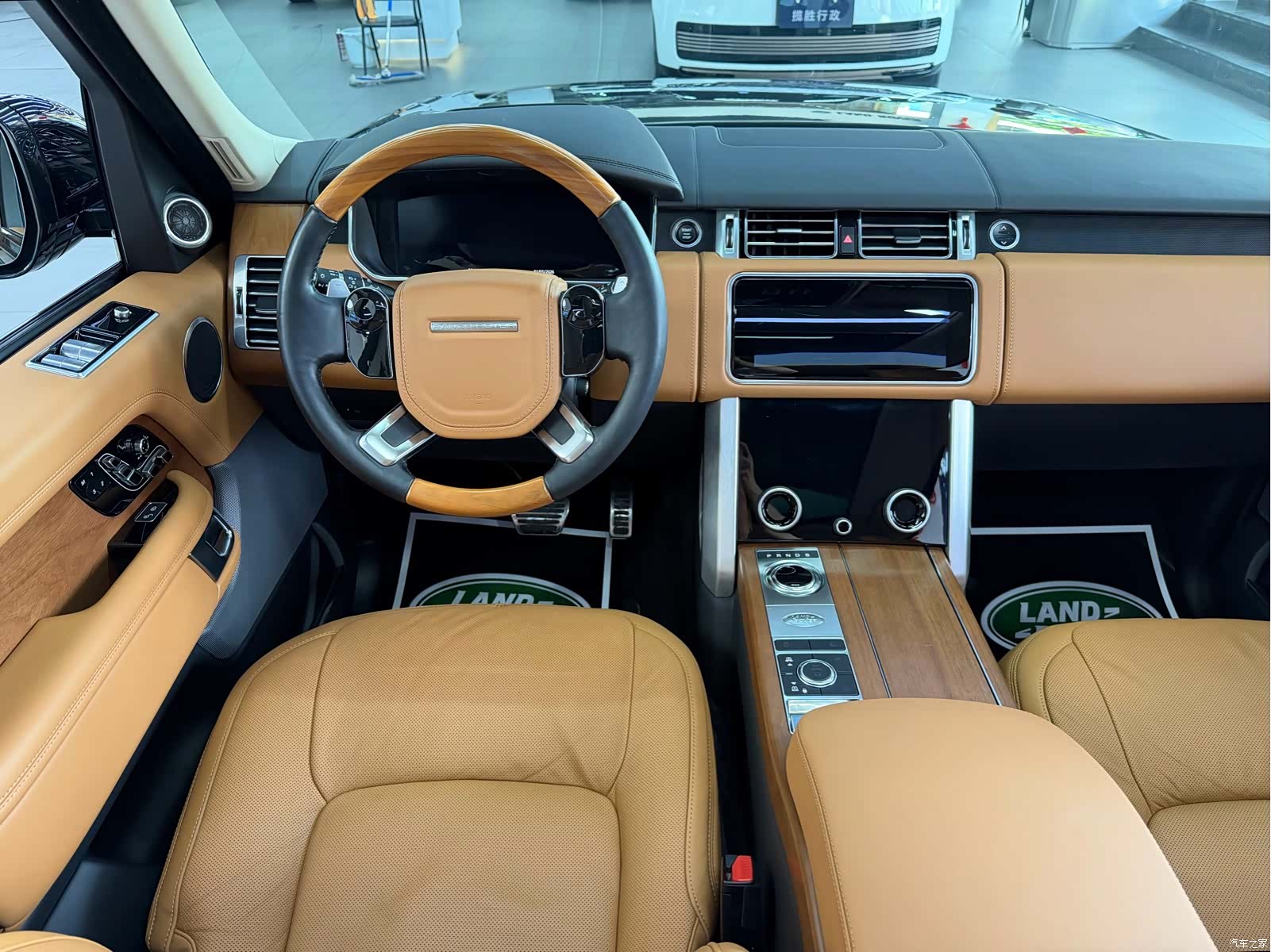 Land Rover Range Rover, 2020 13