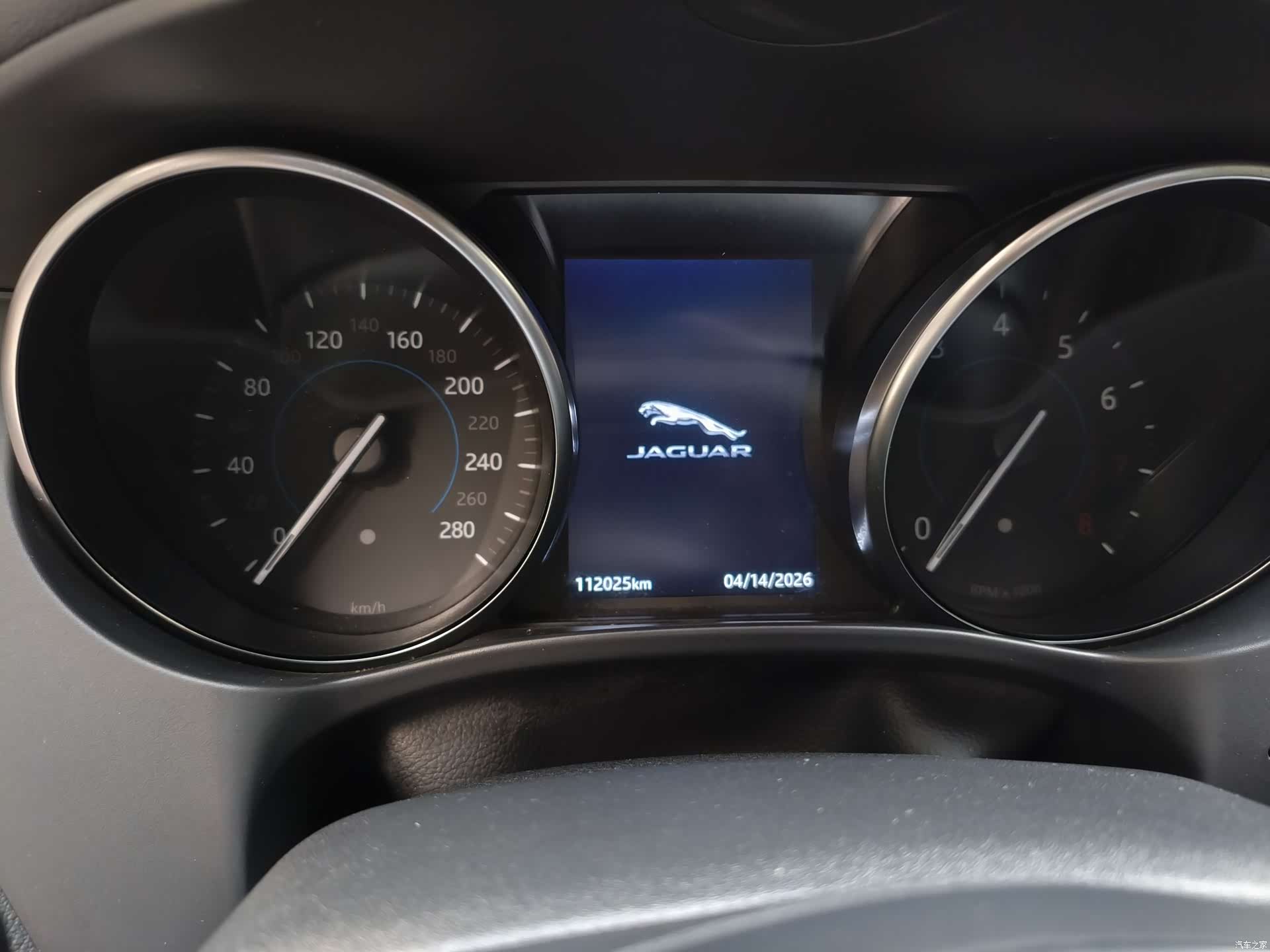 Jaguar F-PACE, 2019 13
