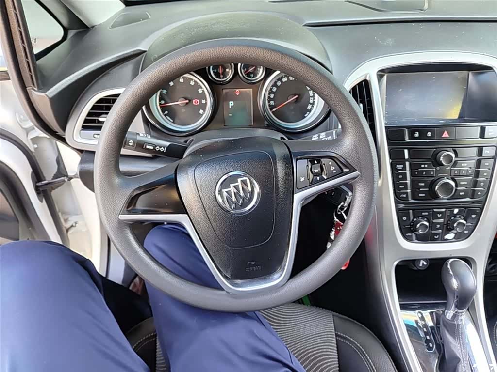 Buick XT, 2015 7