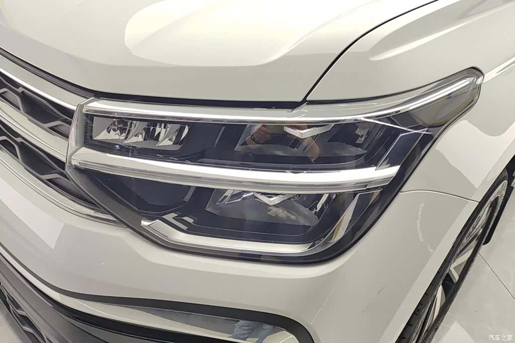 Volkswagen Tharu, 2024 все фото