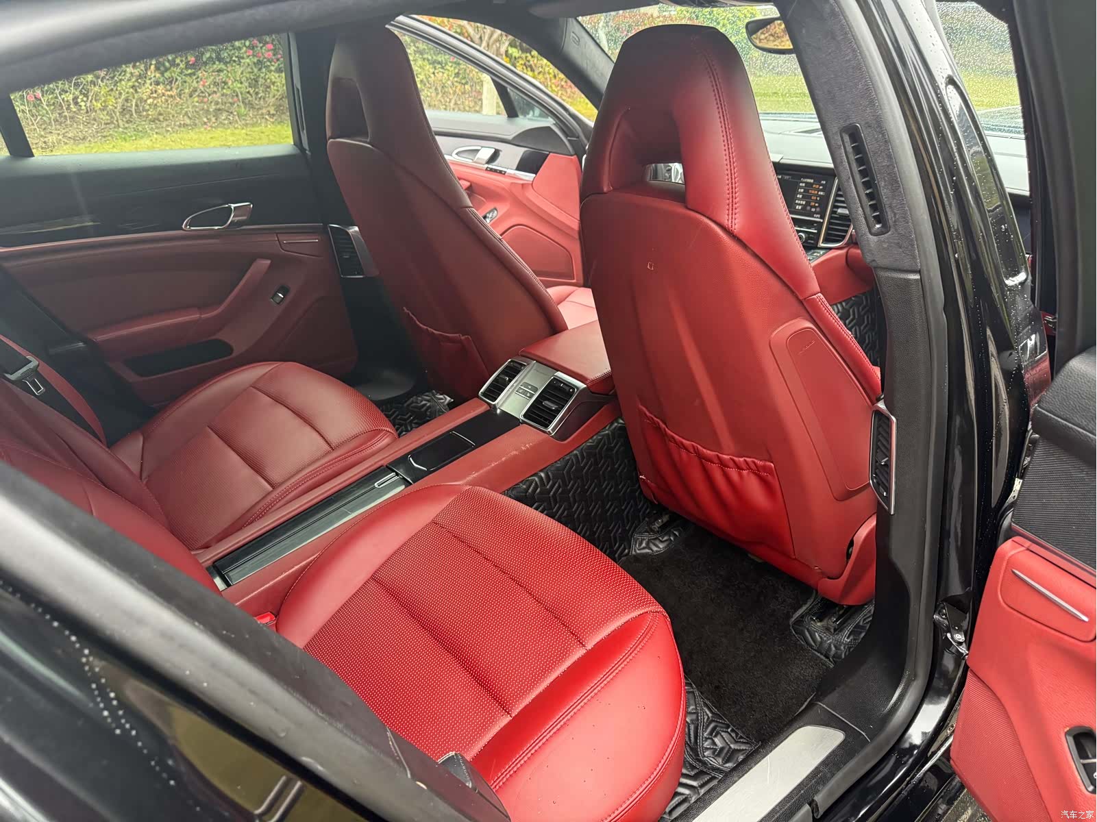 Porsche Panamera, 2011 16