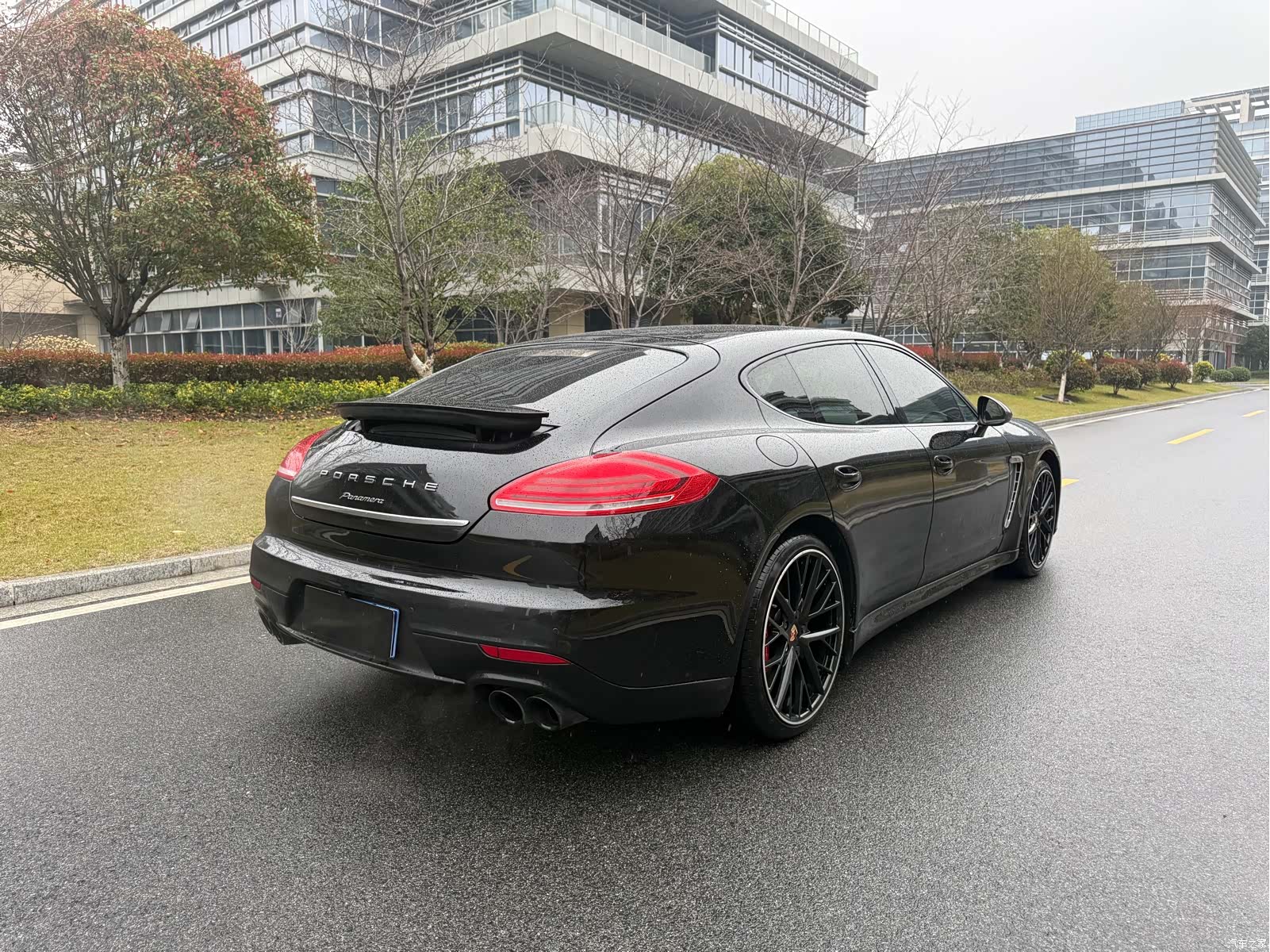 Porsche Panamera, 2011 8
