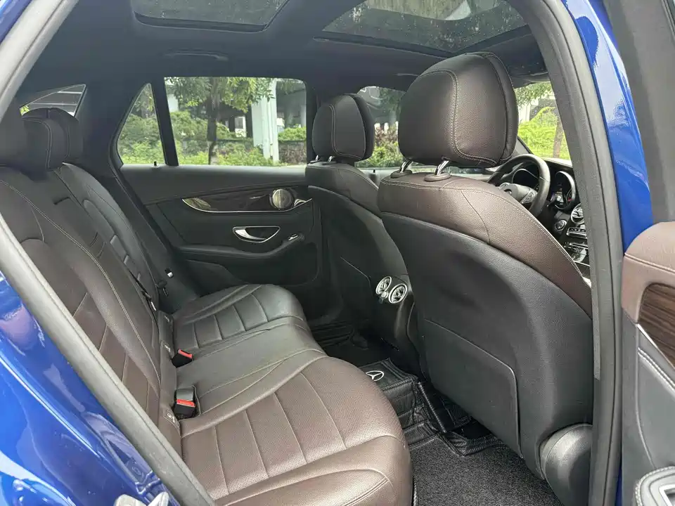 Mercedes-Benz GLC Mercedes-Benz GLC