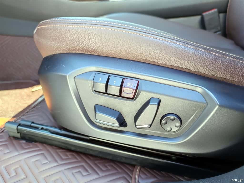 BMW X4, 2015 16