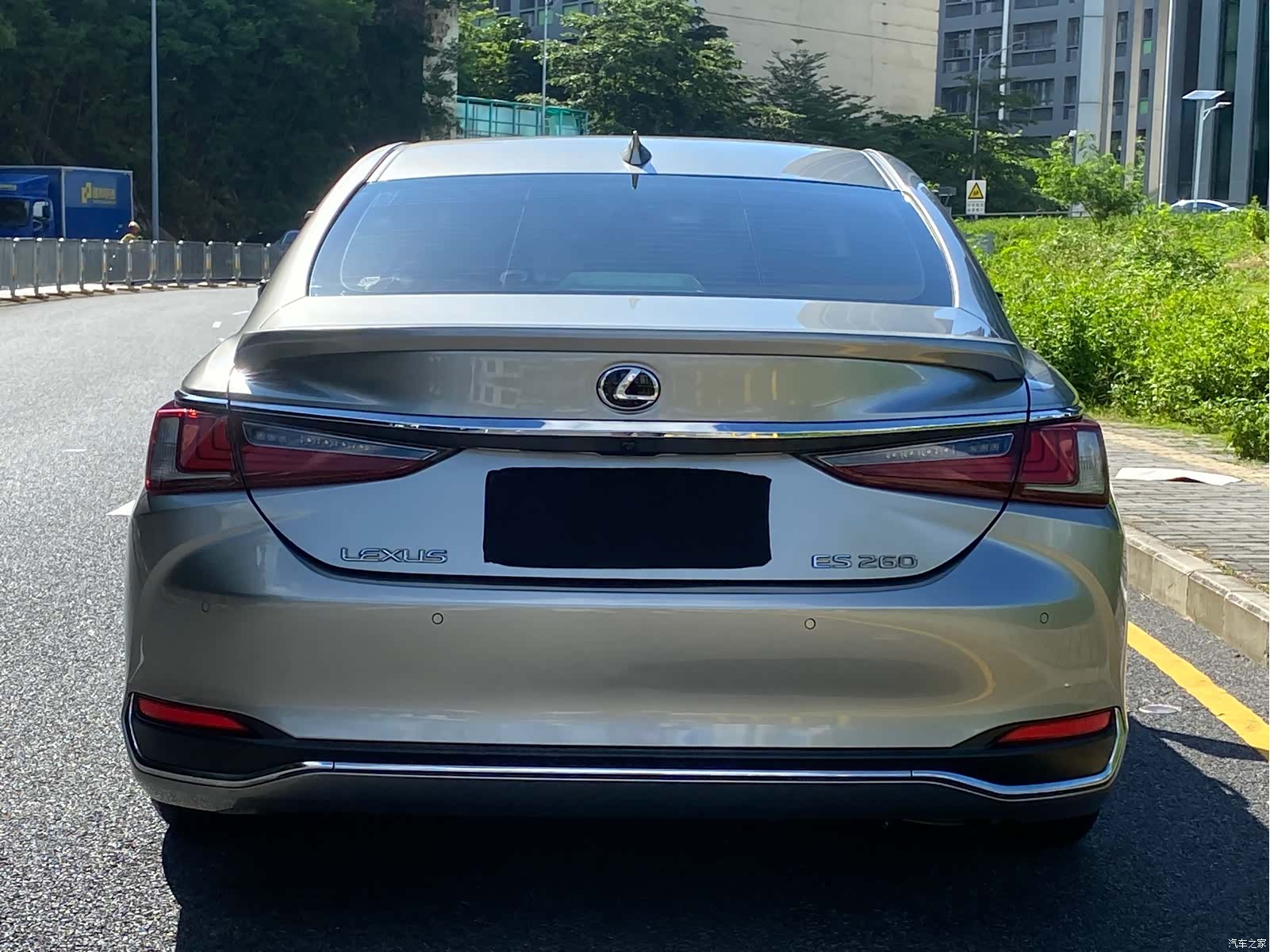 Lexus ES, 2021 19