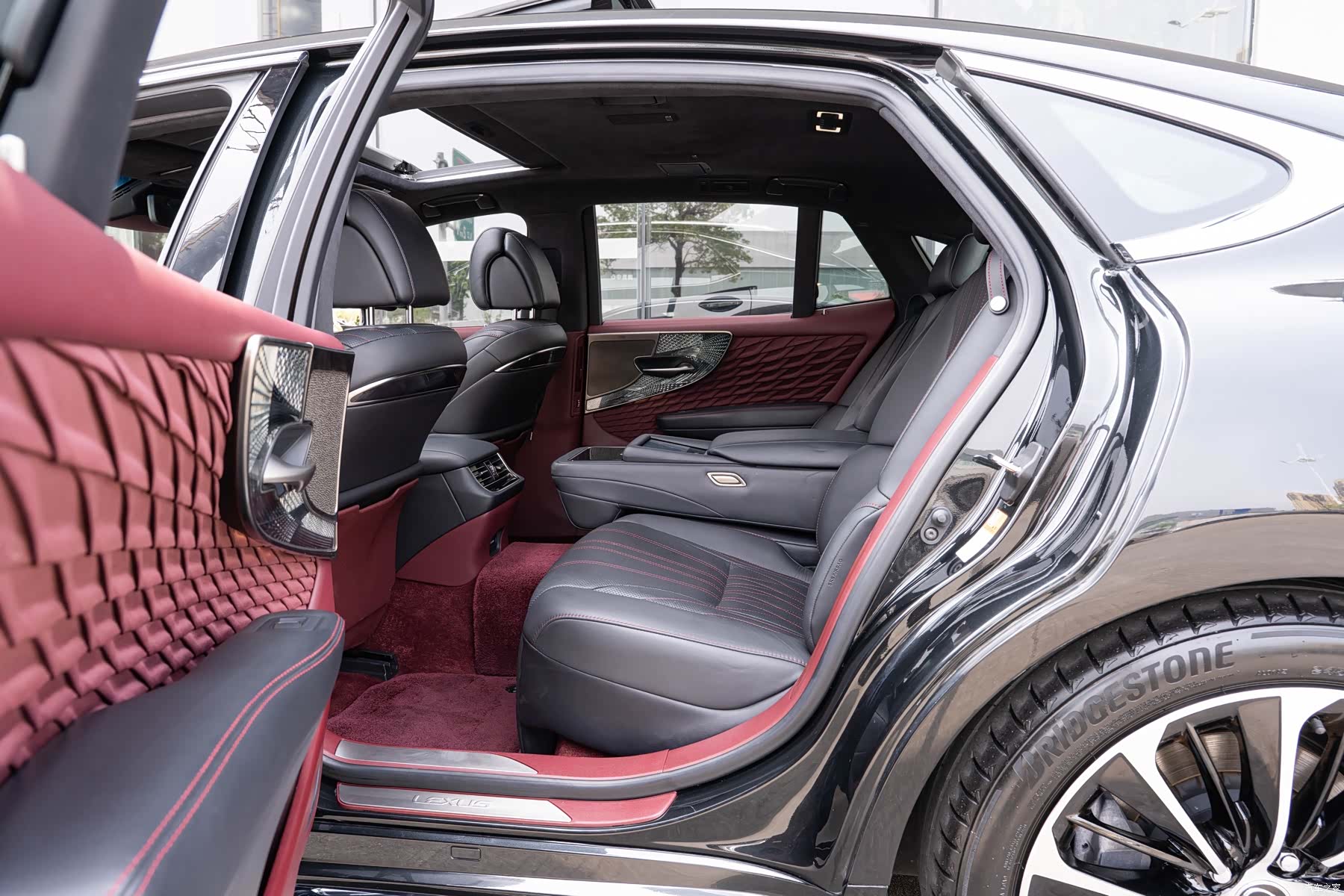 Lexus LS, 2021 33