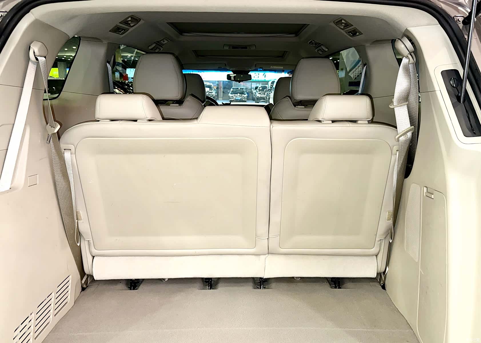 Buick GL8, 2016 12